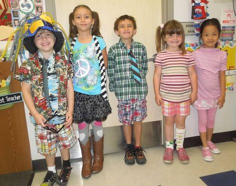 Wacky tacky day! Tacky Tourist Costume, Tacky Christmas Outfit, Wacky Tacky Day, Tacky Day, Christmas Party Attire, Tourist Outfit, Wednesday Outfit, Spirit Week Outfits, Wacky Wednesday