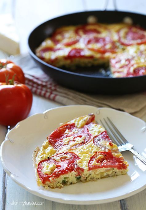 Garden tomatoes, summer zucchini, and Asiago cheese make a scrumptious frittata… Zucchini Frittata, Summer Zucchini, Garden Tomatoes, Asiago Cheese, Frittata Recipes, Skinny Taste Recipes, Asiago, Okra, Brunch Recipes