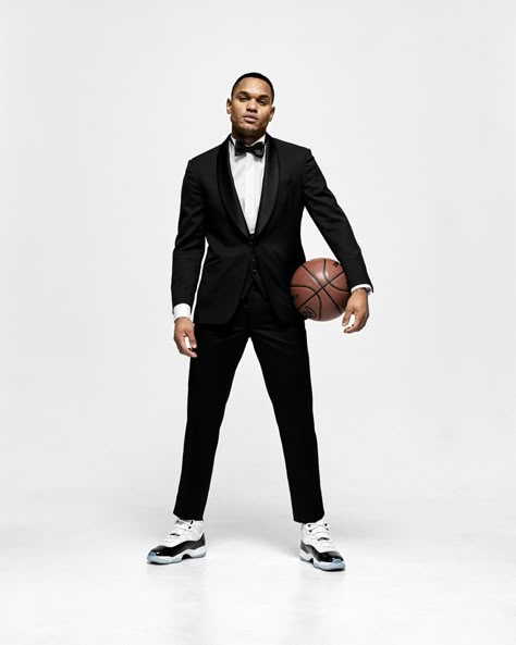 Black Suit And Sneakers Men Outfits, Jordan 1 Wedding Outfit, Sneaker Ball Men, Sneaker Ball Party Ideas For Men, Tux With Sneakers, Suit With Jordans, Jordan 11 Concord Outfit Men, Sneaker Ball Outfit Ideas Men, Jordan 11 Concord Outfit