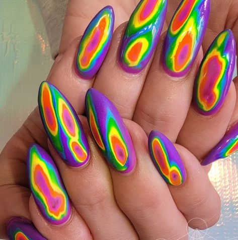 Infrared Nails Design, Heatmap Nails, Intricate Nail Art, Summer Nails Rainbow, Rainbow French Tips, Pastel Summer Nails, Cute French Tips, Pastel Tips, Perfect Summer Nails