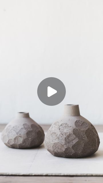 Handmade Ceramics by Mel Eliades 🌸 on Instagram: "Passing these warm Summer Days at a much slower pace, working in the mornings and relaxing in the afternoons, though I must admit carving pots never feels like work, here I’m using a knife to facet this chunky bud vase, I throw them thick so there’s less chance of slicing right thru the pot 😆 these have since been thru their first firing tomorrow I’ll glaze them.  I hope you’re all keeping well 🤗

#addictedtopottery #carvingclay #facetting #budvase #madewithkeanes #keanesdarkmatter #rusticpottery #potteryprocess #claybeehive #pottery #ceramics #claymagic #ceramicartist" Rustic Pottery, Pottery Ceramics, Bud Vase, Ceramic Artists, Pottery Vase, Bee Hive, Bud Vases, Summer Days, Handmade Ceramics