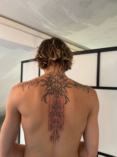 Top Back Tattoo Men, Bold Back Tattoo, Leg Sleeve Tattoo Male For Men, Neck And Back Tattoo, Leg Cover Up Tattoos, Back Shoulder Tattoo Men, Man Back Tattoo, Aged Tattoo, Men’s Back Tattoo