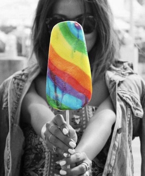 Balsamic Chicken Crock Pot, Rainbow Ice Cream, Color Splash Photography, Splash Photography, Rainbow Food, Ice Lolly, Sincerely Jules, Best Food Ever, Black And White Pictures