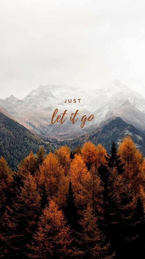 Iphone Background Mountains, Fall Depth Effect Wallpaper, Fall Boho Background Wallpapers, Fall Wallpaper With Quotes, Autumn Wallpapers Iphone, Quotes With Pretty Backgrounds, Iphone Wallpaper With Widgets, Wallpaper Backgrounds Fall Aesthetic, Fall Images Wallpaper