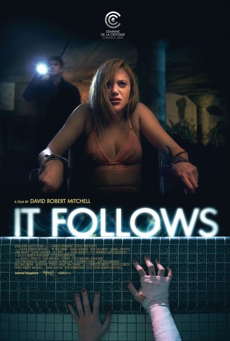 It Follows American Horror Movie, It Follows, Good Movies On Netflix, Film Horror, Best Horror Movies, I Love Cinema, Horror Posters, Horror Movie Posters, Best Horrors