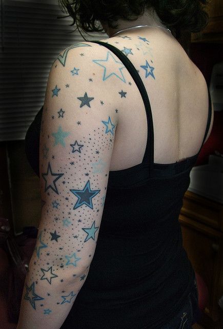 Love the stars...would make them less populated on the arm...but this is fantastic. Star Sleeve Tattoo, Star Tattoo On Shoulder, Woman Sleeve, Funky Tattoos, Girls With Sleeve Tattoos, Star Tattoo Designs, Star Tattoo, Arm Sleeve Tattoos, Sleeve Tattoos For Women