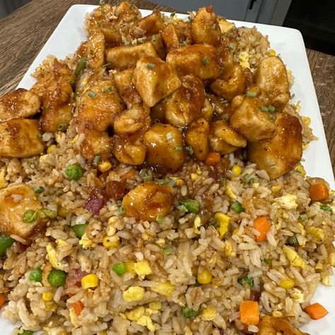 Orange Chicken Fried Rice Rice Calories, Cooking In The Midwest, Luke Brown, Pilaf Recipes, Leah Remini, Poached Chicken, Garlic Parmesan Chicken, Parmesan Chicken, Chicken Fried Rice