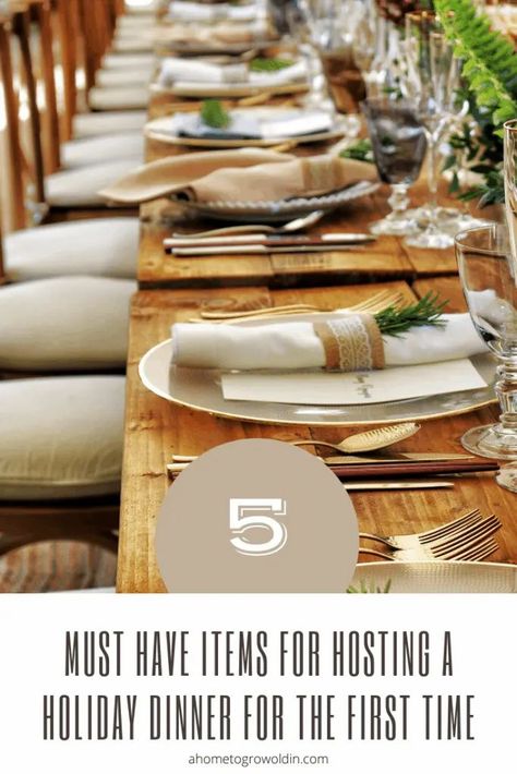 Whether you're hosting a holiday dinner for the first time or the 1,000th time, these 5 must-have items make hosting so much easier! #holidaydinner #thanksgiving #christmas #ahometogrowoldin Planning Christmas Dinner, Thanksgiving Dinner Decor, Hosting Christmas Dinner, Place Settings Thanksgiving, Holiday Hosting, Holiday Dinner Party, Hosting Holidays, Hosting Christmas, Hosting Thanksgiving