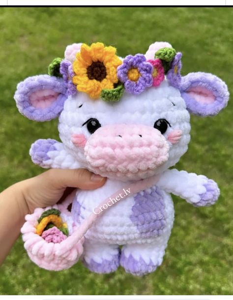 Crocheted Cow, Crocheted Cow Pattern, Hello Kitty Crochet, Amigurumi Cow, Easy Crochet Animals, Crochet Plushies, Crochet Cow, Kawaii Crochet, Crochet Design Pattern