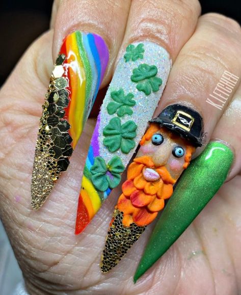 The best St. Patrick's Day nails feature rainbow nail designs, leprechaun nail art, and plenty of green. Check out all the ideas here. #stpatricksday #nails #nailart Leprechaun Nails, Shamrock Nails, St Patrick's Day Nails, Shamrock Tattoos, Flag Nails, Rainbow Nails Design, Encapsulated Nails, St Patricks Day Nails, Long Stiletto Nails