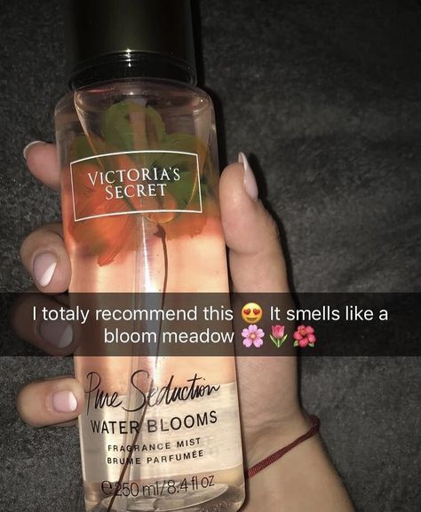 Body Mist Recommendation, Victoria Secret Mist, Perfume Victoria Secret, Selfcare Products, Victoria Secret Body Spray, Victoria Secret Body Mist, Victoria Secret Fragrances, Body Hygiene, Bath And Body Works Perfume