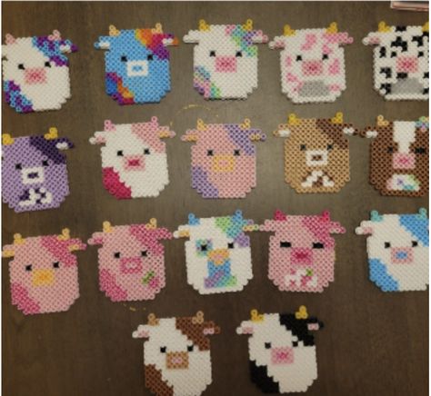 Squishmallow Melty Beads, Squish Mellow Perler Bead Patterns, Preppy Peeler Bead Ideas, Big Perler Bead Patterns Design, Perel Bead Ideas Cute, Cute Melting Bead Ideas, Squishmallow Perler Bead Patterns, Simbrix Ideas, Cow Perler Bead Patterns