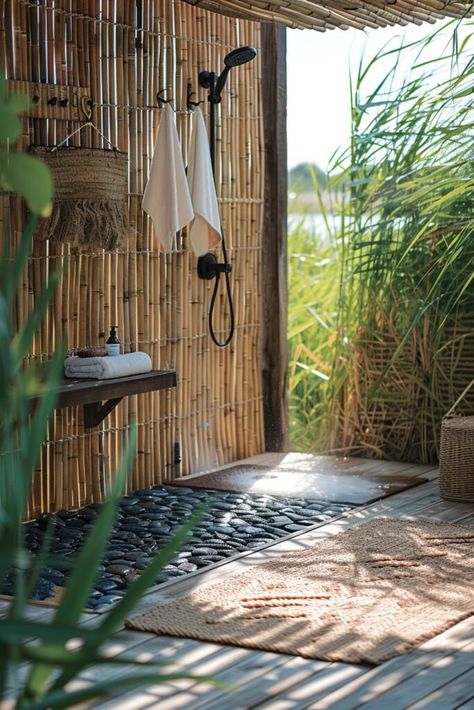 Outdoor Shower Privacy, Shower Privacy, Outdoor Decor Ideas, Backyard Sanctuary, Pebble Floor, Small Courtyard Gardens, Pallet House, Outdoor Doors, Back Porch Ideas Decks