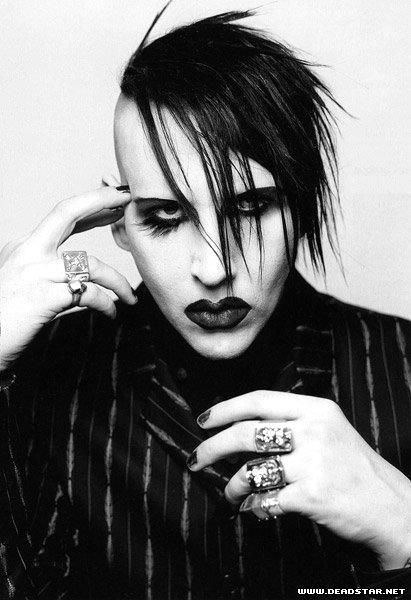 marilyn manson! He's really a very intelligent person, to do what he does gets himself out there and to be known and to try and prove a point Marilyn Manson Art, Brian Warner, Axl Rose, Woody Allen, Marilyn Manson, I'm With The Band, Iron Maiden, Stephen King, Music Is Life