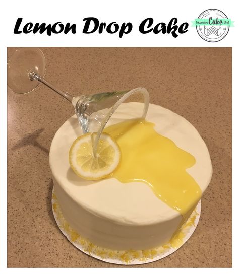 Lemon Drip Cake, Lemon Drop Cake, Lemon Cake Martini, Martini Cake Design, Martini Glass Cake, Lemon Drop Theme Party, Martini Birthday Cake, Cute Lemon Cake Decorations, Candied Lemon Slices Cake Decoration