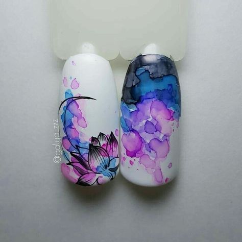 Sharpie Nails, Unghie Nail Art, Water Nails, Marble Nail Designs, Marble Nail Art, Flower Nail Designs, Almond Nails Designs, Trendy Nail Design, Marble Nails