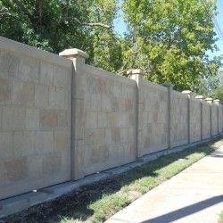 Concrete Fence Ideas, Luxury Fence, Concrete Fence Panels, Concrete Fences, Concrete Fence Wall, Modern Fences, Boundry Wall, Fence Wall Design, Concrete Wall Panels