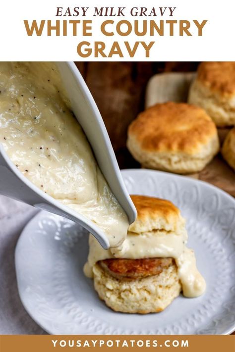 Pouring white country gravy onto biscuits. White Gravy Recipe Easy, White Country Gravy, Home Made Gravy, Easy Biscuits And Gravy, Country Gravy Recipe, White Gravy Recipe, Breakfast Gravy, Homemade Gravy Recipe, Easy Gravy Recipe