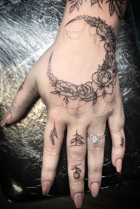 Vintage Witchy Tattoos, Witchy Feminine Tattoos, Witchy Ankle Tattoo, Floral Witch Tattoo, Witchy Wrist Tattoo, Moon Hand Tattoos For Women, Witchy Tattoo Ideas Small Simple, Spiritual Hand Tattoos For Women, Witchy Thigh Tattoo