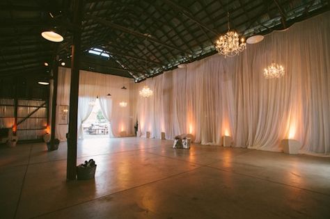 ojai valley inn wedding barn - Google Search Ojai Valley Inn And Spa, Modern Barn Wedding, Shed Wedding, Wedding Drapery, Wedding Draping, Ojai Wedding, Wedding Party Photography, Wedding Alters, Solid Wall