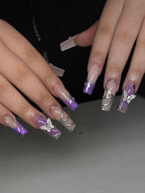 Chrome Butterfly Nails, Chrome Butterfly, Purple And Silver Nails, Purple Chrome Nails, Prom Nails Silver, Purple Glitter Nails, Silver Nail Designs, Purple Acrylic Nails, Butterfly Nails