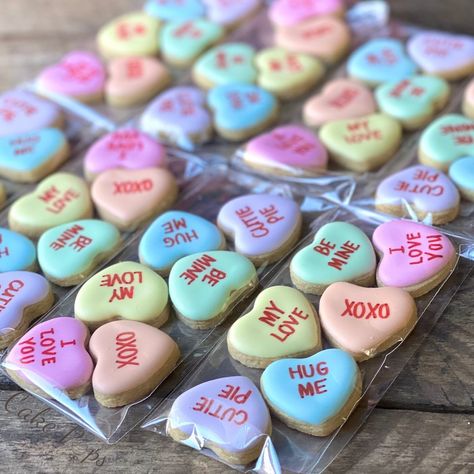 Conversation Heart Sugar Cookies, Love Heart Cookies, Conversation Hearts Cookies, Mini Valentine Cookies, Valentines Day Cookie Sets, Mini Sugar Cookies, Pyo Cookies, Valentines 2024, Heart Desserts