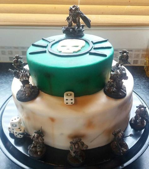 Warhammer Cake Ideas, Warhammer Birthday Cake, Warhammer Cake, Cake Baking, Boys Birthday, Warhammer 40000, Games Workshop, Grad Parties, Birthday Boy