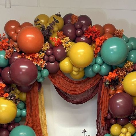 Balloons Wholesaler on Instagram: "🍂 Fall Vibes in Full Bloom! 🍂  Check out this amazing collaboration featuring the rich and earthy fall colors by Kalisan! This gorgeous circle arch, made with Kalisan Sage, Mustard, Burgundy, and Rust Orange, is the perfect embodiment of autumn’s beauty. 🎈  A huge shoutout to the talented artists who brought this masterpiece to life: @balloonbloom_dubai, @dottydotballoons, @Lylebe_balloons, @bibbidibobbidiballoons, @theballoon.makinmama, @goldiesfactory, @lisi.loons, and @artize.events! Incredible work! 👏 @kalisan  #KalisanBalloons #FallColors #BalloonArt #EventDecor #AutumnDecor #Collaboration #WinnerParty #PartyInspiration #PartyStore #Partyballons #PartySupplies" Party Ballons, Circle Arch, Balloon Creations, Orange Balloons, Balloon Ideas, Green Balloon, Gold Balloons, Party Stores, Balloon Art