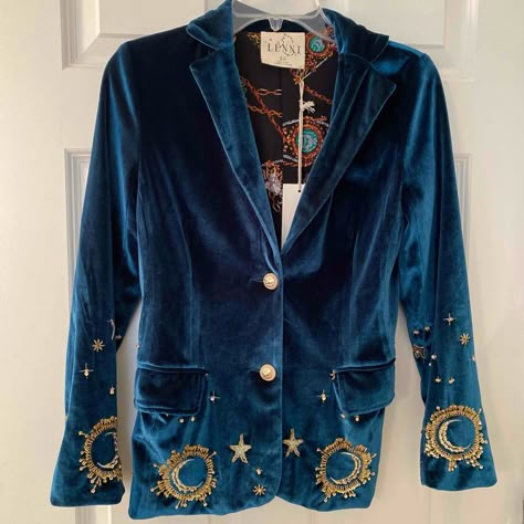 Beautiful Velvet Blazer Lenni The Label Nwt Available For Offers And Trades On Ig Closet. Wizard Fashion Aesthetic, Costume Closet, Masc Whimsigoth Outfits, Wizardcore Fashion, Vintage Outfits Men, Costume Design, I Dress, Baby Fashion, Boy Outfits