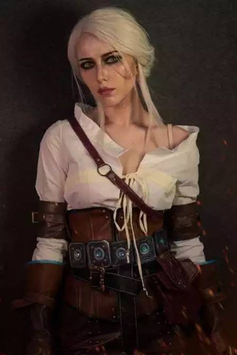 The witcher Ciri Cirilla Fiona Elen Cosplay Costume Full Set | Etsy The Witcher Cosplay, Helen Stifler, Ciri Cosplay, Witcher Cosplay, Ciri Witcher, The Witcher Books, Fantasy Book Series, Witcher 3 Wild Hunt, Anime Cosplay Costumes