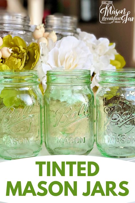 Staining Mason Jars, Jar Breakfast, Mason Jar Breakfast, Tinted Mason Jars, Home Decor Crafts Diy, Decor Crafts Diy, Dollar Diy, Easter Mason Jars, Mason Jar Storage