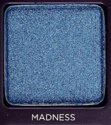 Pull Bleu Marine, Maddy Perez, Blue Aura, Everything Is Blue, Blue Girl, Eyeshadow Shades, Eyeshadow Pallets, Blue Eyeshadow, Eyeshadow Palettes