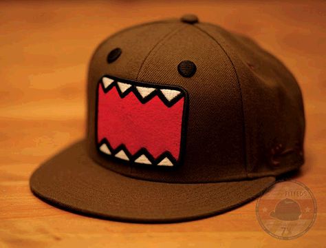 Cap Domo kun Domo Kun, 2013 Swag Era, Rawr Xd, Digital Closet, Scene Emo, Love Hat, Emo Scene, Rilakkuma, Fitted Caps