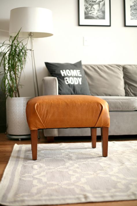 Diy Leather Ottoman, Ottoman Makeover, Faux Leather Ottoman, Diy Ottoman, Diy Leather Projects, Leather Footstool, Fantastic Furniture, Leather Pouf, Diy Makeover