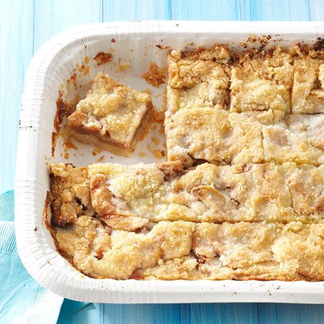 Apple Kuchen Bars Recipe -This recipe is about family, comfort and simplicity… Apple Bar Recipes, Apple Bars, Potluck Desserts, Coffee Cakes, Dessert Bar, Bars Recipe, Apple Desserts, Breakfast Breads, Taste Of Home