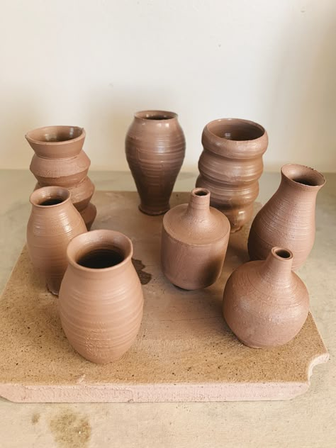 Pottery Vases Ideas, Pottery Inspo Vase, Pottery Forms Shape, Ceramics Throwing Ideas, Pottery Vase Shapes, Pottery Wheel Inspiration, Ceramics Ideas Pottery Vase, Thrown Ceramics Ideas, Handmade Pottery Vases