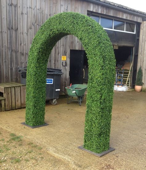 Plant Arch, Indoor Topiary, Grass Wall Decor, Artificial Garden Plants, Artificial Plant Arrangements, Artificial Plants Decor, Boxwood Hedge, Porch Plants, Topiary Plants