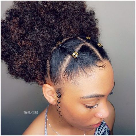 17 Best Natural Hairstyles for Black Women to Try Rubber Band Hairstyles, Cabello Afro Natural, Cute Natural Hairstyles, Natural Inspiration, Girls Natural Hairstyles, Big Chop, Natural Hair Styles Easy, Natural Hair Updo, Natural Styles