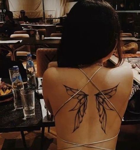 Fairy Wing Tattoos, Butterfly Wing Tattoo, Wing Tattoos On Back, Tattoo Ideas Inspiration, Spine Tattoo Ideas, Small Pretty Tattoos, Wing Tattoo, Spine Tattoos For Women, Dope Tattoos For Women