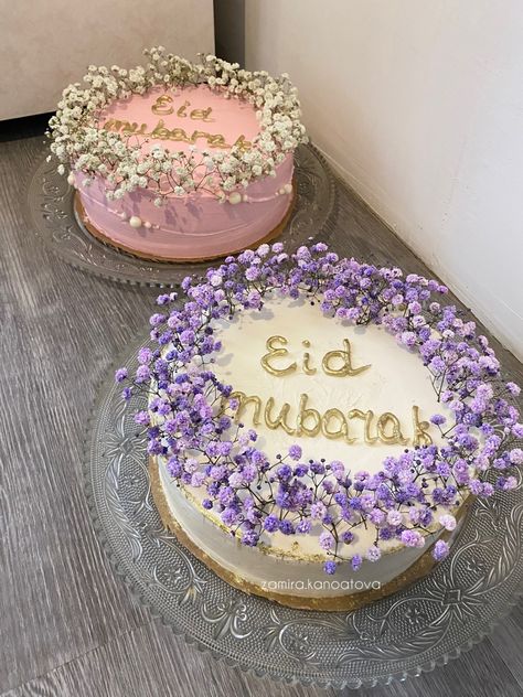 Eid Ul Fitr Decorations, Eid Mubarak Cake, Decoraciones Ramadan, Eid Sweets, Ramadan Desserts, Eid Pics, Eid Cake, Artist Cake, Eid Mubarak Decoration