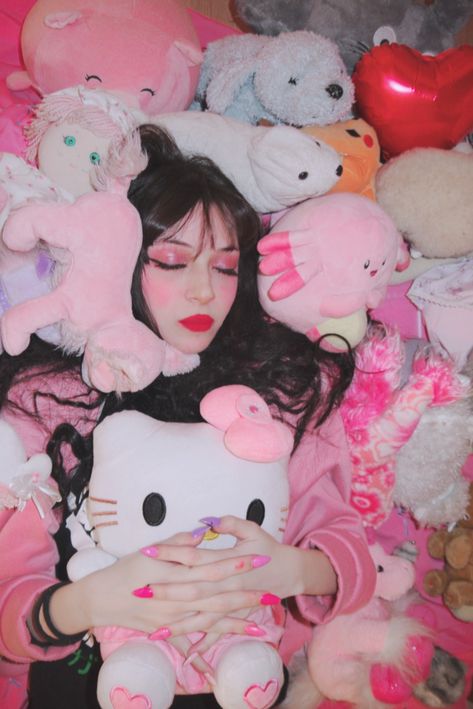 Posing With Plushie, Doll Poses Photography, Kawaii Photoshoot Ideas, Holding Plush Reference, Stuffed Animal Photo Shoot, Shy Picture Pose, Kawaii Maximalism, Person Holding Plushie Reference, Plushie Photoshoot