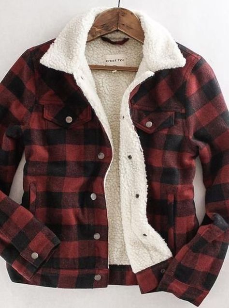 Buffalo Plaid Jacket, Womens Fashion Edgy, Black Women Fashion, Plaid Jacket, Line Jackets, Trendy Fashion Women, Autumn Fashion Women, Ladies Tops Fashion, Womens Fashion Trends