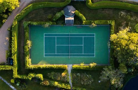 How to Turn Your Garden into a Home Tennis Court? Home Tennis Court Design, Home Tennis Court, Tennis Court Backyard, Tennis Court Design, Tiny Guest House, Backyard Sports, Yard Remodel, Private Tennis Court, Artificial Grass Wall