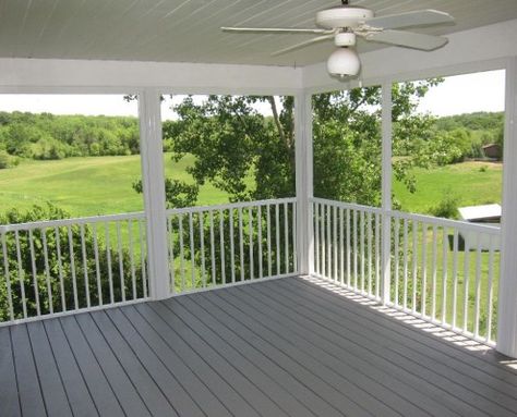 White Screen Porch Walls with safety railing in a 3-season room Credit River, MN Screened Deck, Patio Under Decks, Screened In Porch Diy, 3 Season Room, Screened Porch Designs, Screened In Deck, Feature Wall Living Room, Screen Wall, Deck Designs Backyard