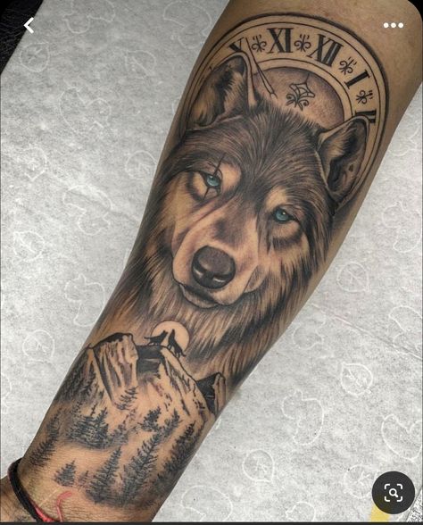 Wolf Tattoo Forearm, Tiger Tattoo Sleeve, Forearm Tattoo Quotes, Half Sleeve Tattoos Forearm, Geometric Sleeve Tattoo, Lion Tattoo Sleeves, Wolf Tattoo Sleeve, Small Shoulder Tattoos, Tiger Tattoo Design