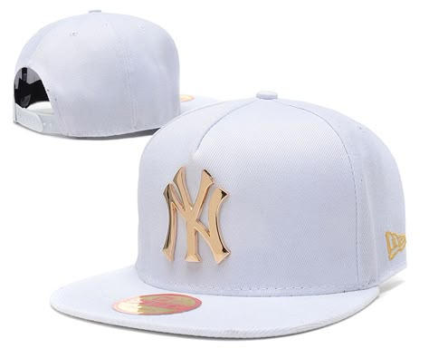 Dope Hats Swag, Custom Fitted Hats, Swag Hats, Streetwear Hats, Dope Hats, Hat Aesthetic, Baseball Snapback, Dope Outfits For Guys, Guys Clothing Styles