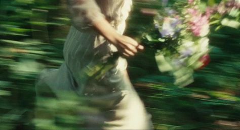 Atonement Movie, Dreamy Effect, 숲 사진, Filmmaking Inspiration, Fotografi Vintage, I Love Cinema, Movie Shots, Atonement, Cinematic Photography