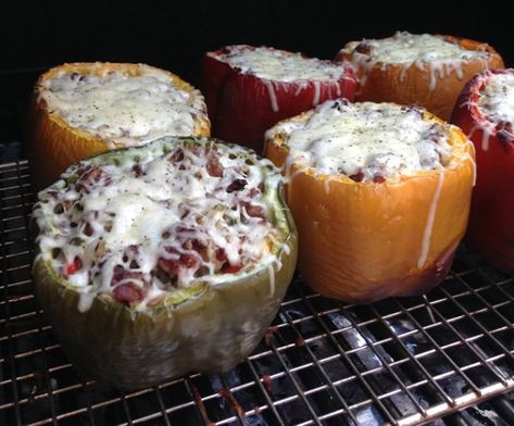 Peppers On The Grill, Smoked Peppers, Grilled Stuffed Peppers, Smoker Grill Recipes, Pellet Smoker Recipes, Smoked Vegetables, Carving Fruit, Traeger Grill Recipes, Stuffed Peppers Recipe