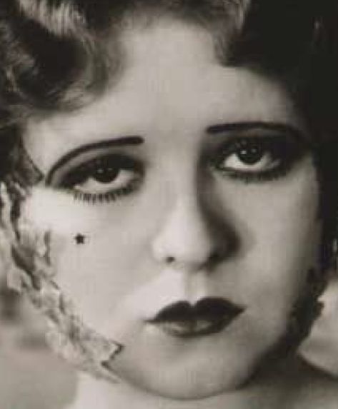 1940s Cabaret, 1920s Woman, 20s Makeup, 20s Aesthetic, 1920s Makeup, Mary Astor, Pierrot Clown, Drag Make-up, Clara Bow