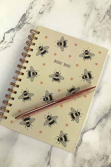 Bullet Journal Calendar, Bee Notebook, Aesthetic Health, Journal Calendar, Tattoo Health, Stationery Obsession, Cute School Stationary, Study Stationery, Bee Tattoo